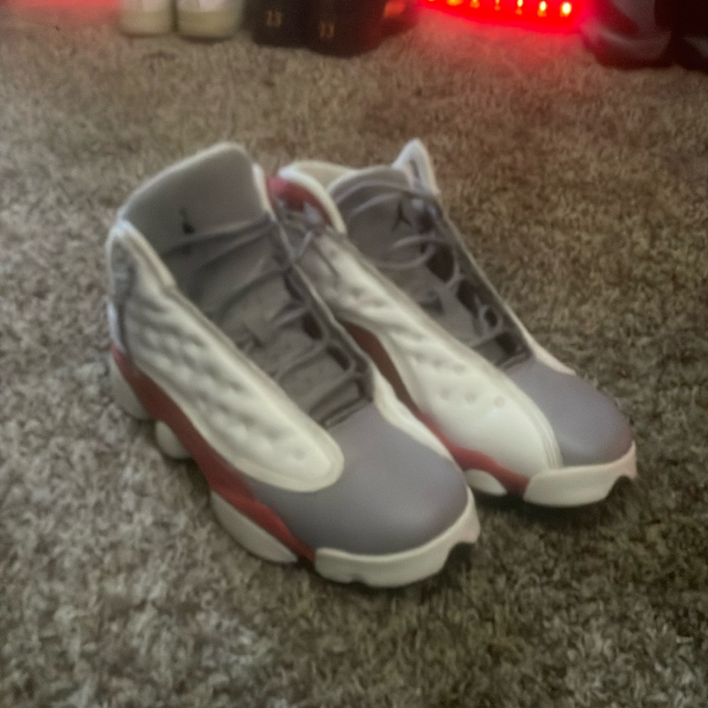 Jordan 13 retro grey toes